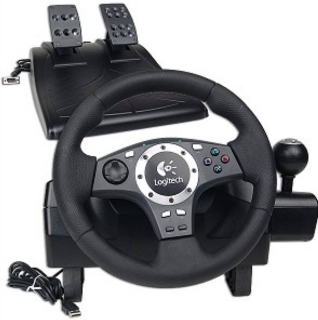 USB STEERING WHEEL LOGITECH DRIVING FORCE PRO BOXED in Milton Keynes