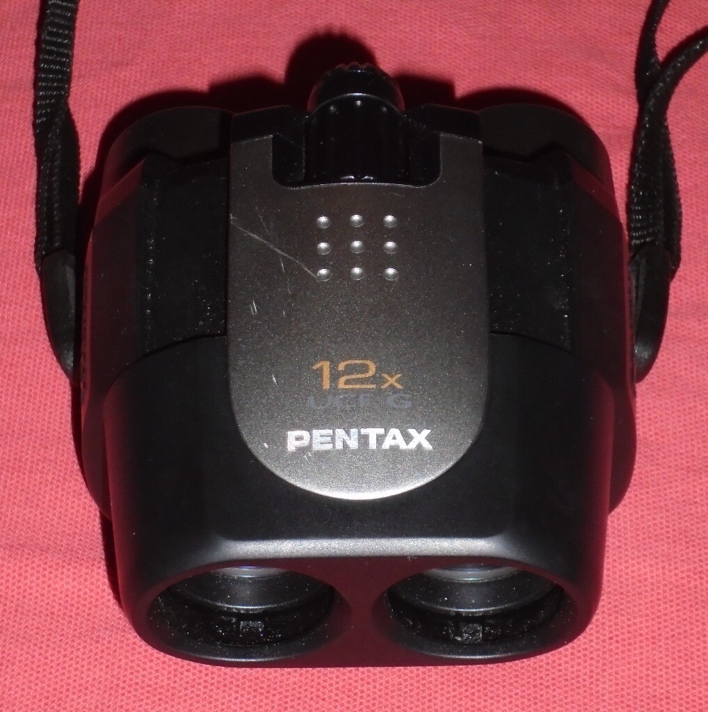 Pentax 'UCF G' Binoculars & Case (unboxed) in Reading, Berkshire