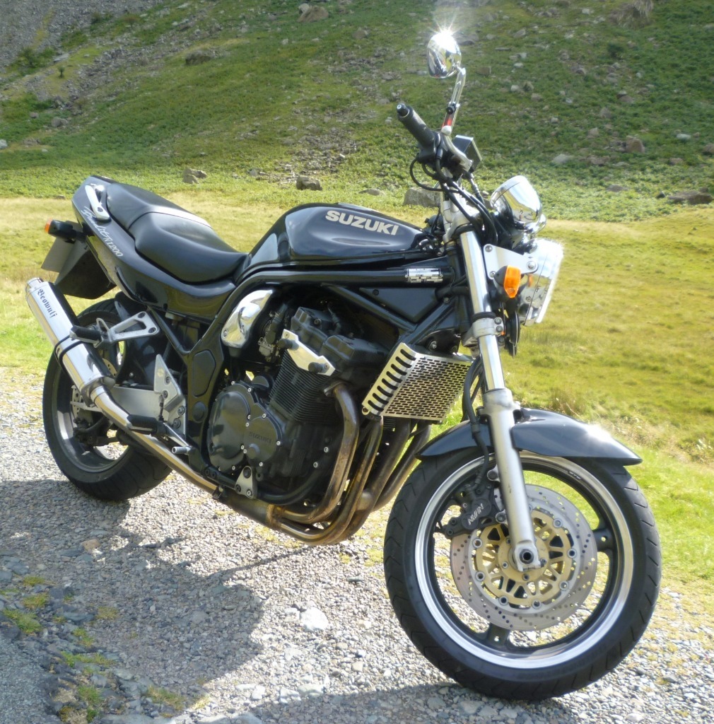Suzuki gsf1200 bandit