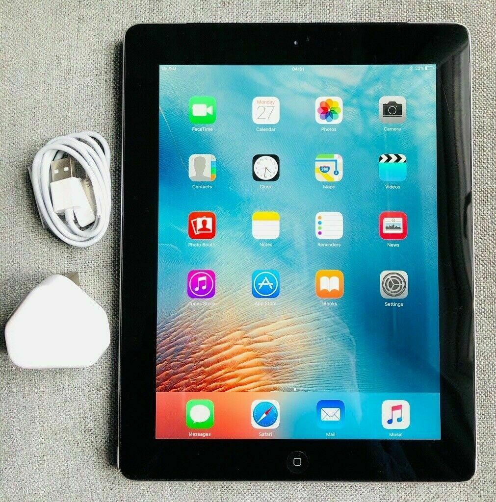 IPAD 3, 16GB, 4G UNLOCKED, RETINA DISPLAY, FANTASTIC BUNDLE in Seven