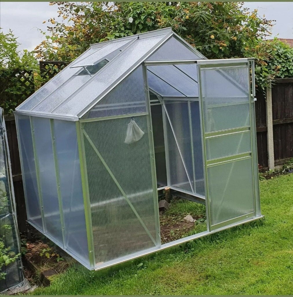NEW IN BOX! Greenhouse 6x6ft (190x190cm) Dreams Villa Polycarbonate Aluminium with Base in