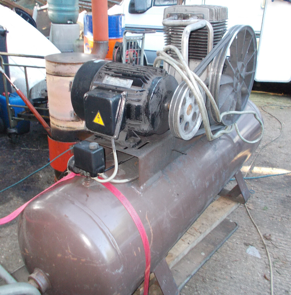 3 PHASE 250 LITRE TANK AIR COMPRESSOR in Northampton, Northamptonshire Gumtree
