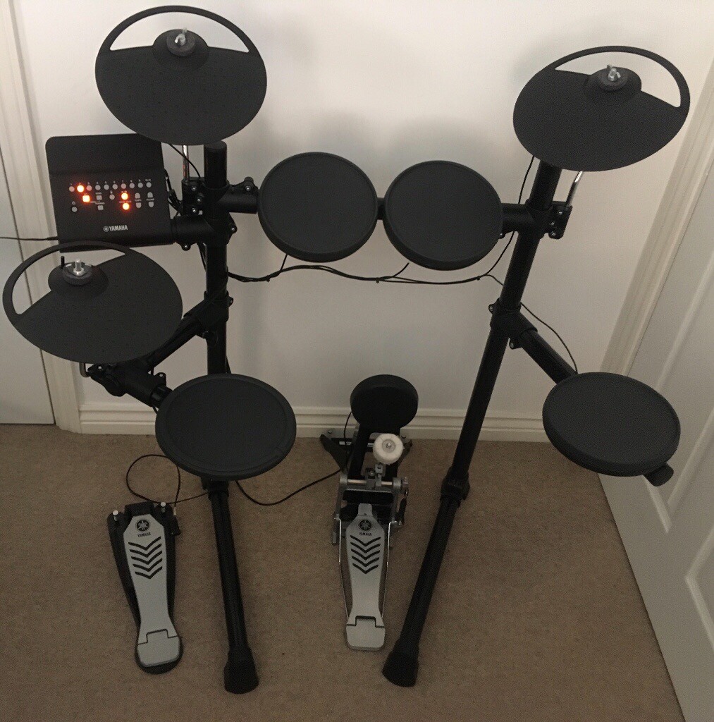 Yamaha DTX450K Electronic Drum Kit For Sale. in Corby