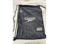 Speedo kit bag