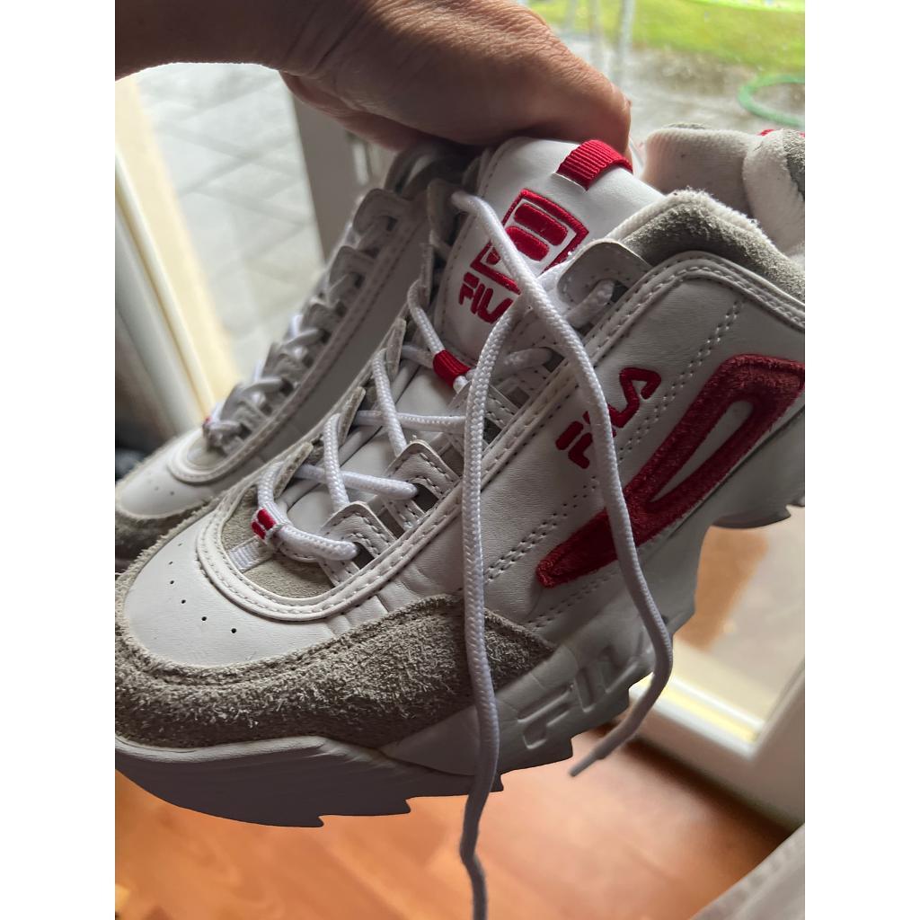 fila size 5 trainers