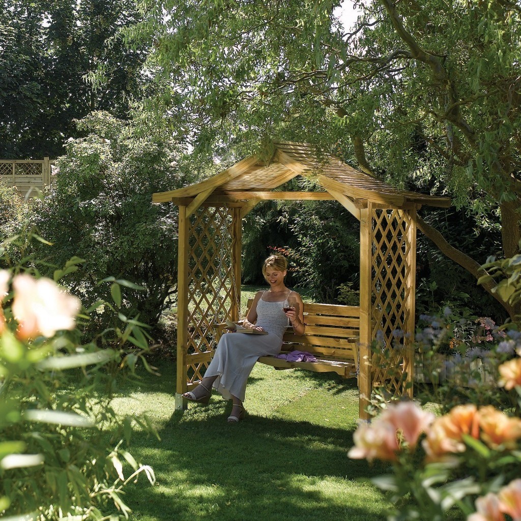 GARDEN ARBOUR, SWING SEAT BENCH WOODEN (ROWLINSON 