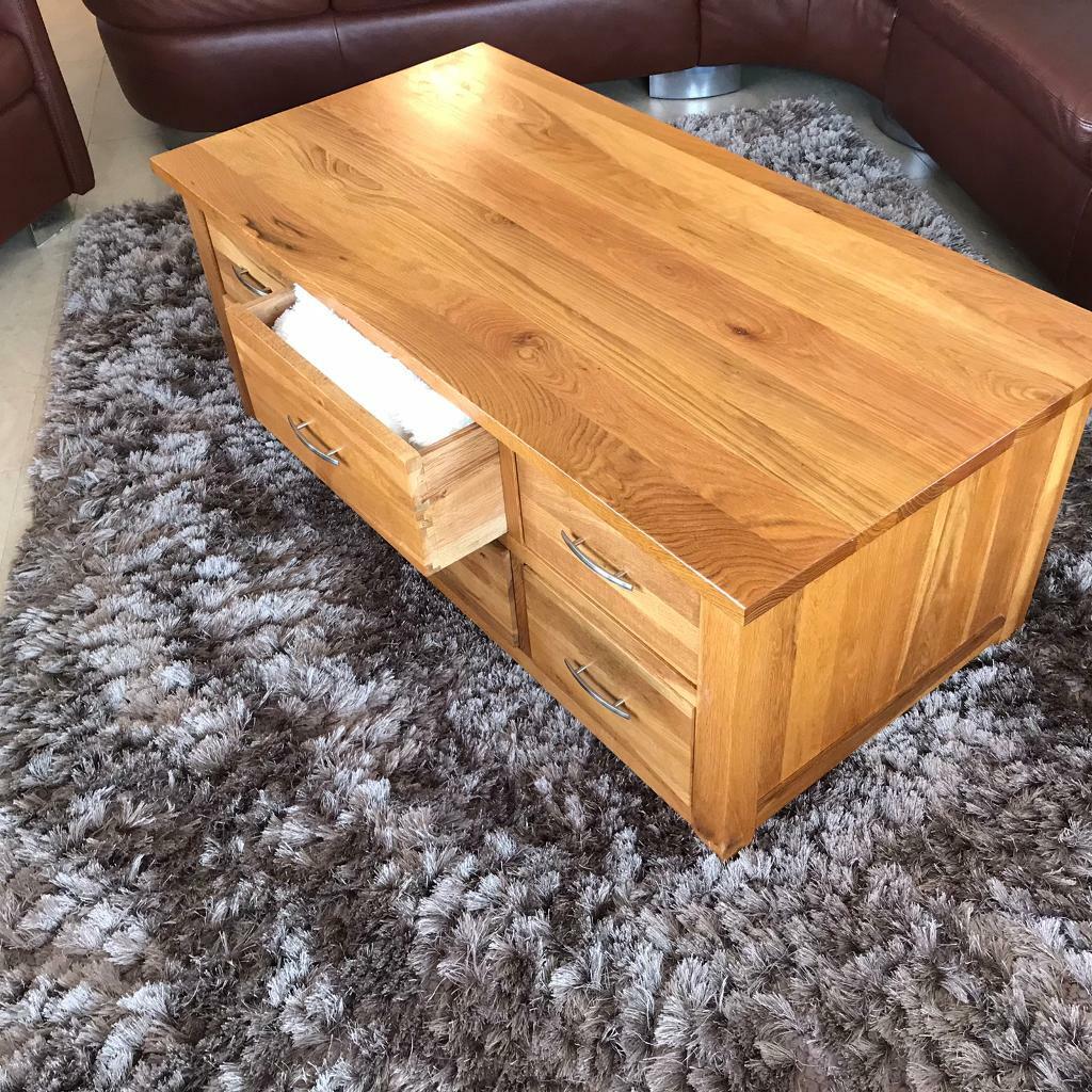 Solid Oak Chest / Coffee Table in Peterhead, Aberdeenshire Gumtree