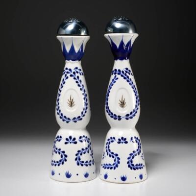 Clase Azul Reposado Tequila Empty Bottles Decanters 750ml Blue White Ceramic 2pc