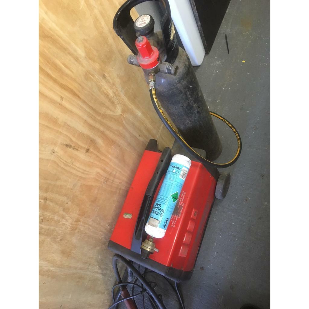 Clarke 135te mig welder in Middleton, West Yorkshire Gumtree