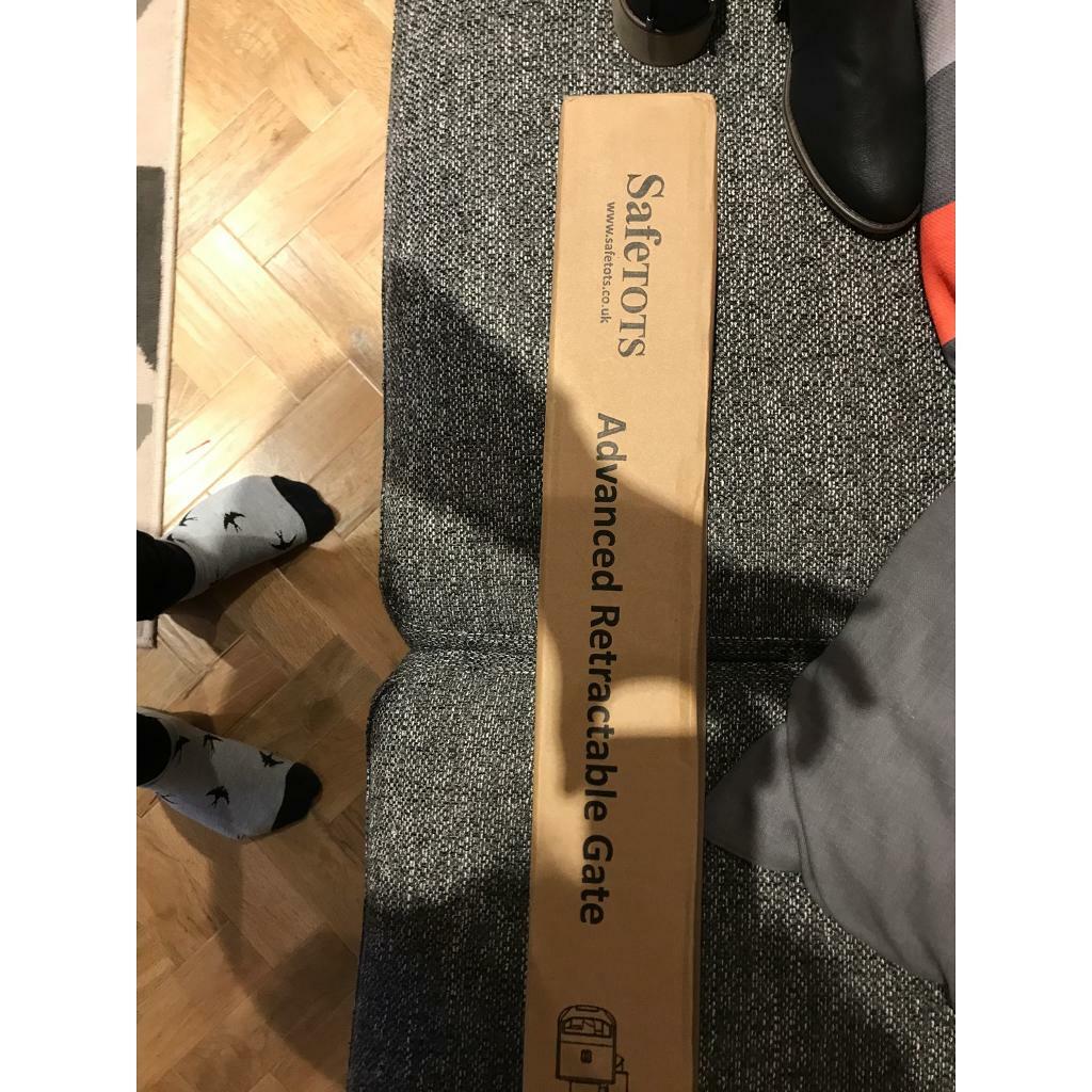 safetots retractable gate