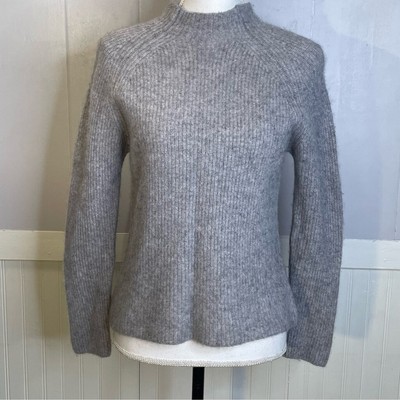 MNG Basics Gray Cashmere Sweater | Soft & Luxe