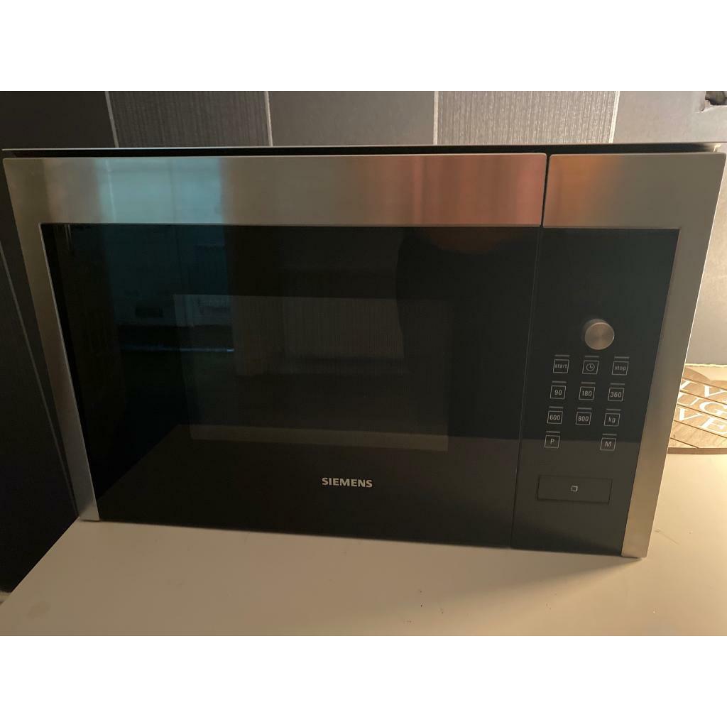 Siemens Compact built in Microwave Oven, Stainless Steel in Leith