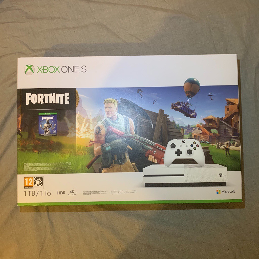 xbox one s 1tb fortnite bundle with black ops 4 and 3 months xbox live - fortnite freebies xbox one