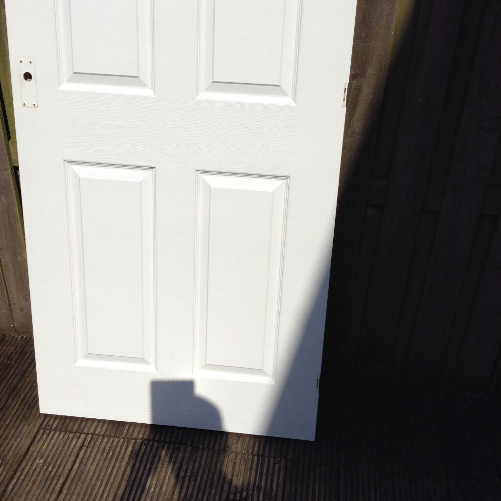 6 Panel Prepainted White Woodgrain Internal Door 1981 X 838 X 35mm (one Door only) in