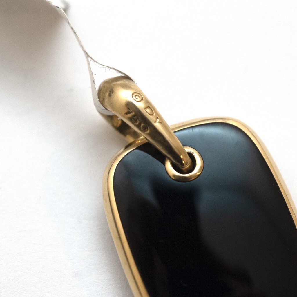Pre-owned David Yurman Men's 19.9mm Exotic Tablet Enhancer In Black Onyx & 18k Gold