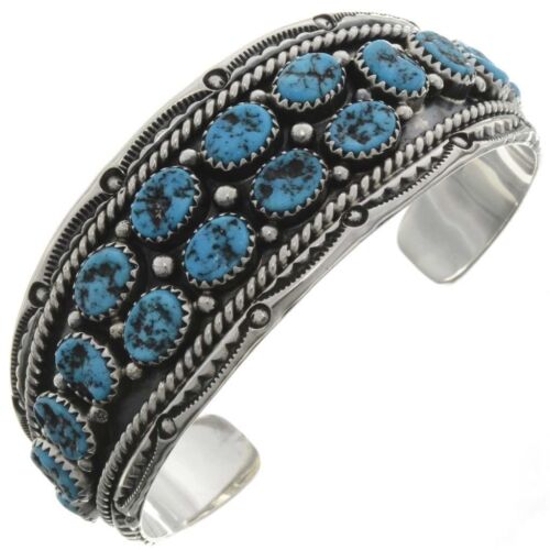 NATIVE AMERICAN NAVAJO STERLING SILVER BRACELET BY WYLIE NATIVE AMERICAN NAVAJO STERLING SILVER BRACELET BY WYLIE