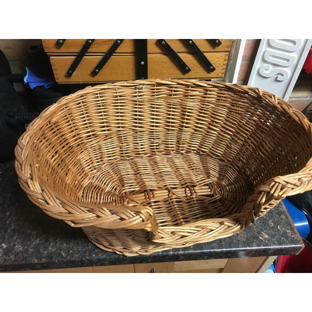 Vintage wicker cat basket. in Lowestoft, Suffolk Gumtree
