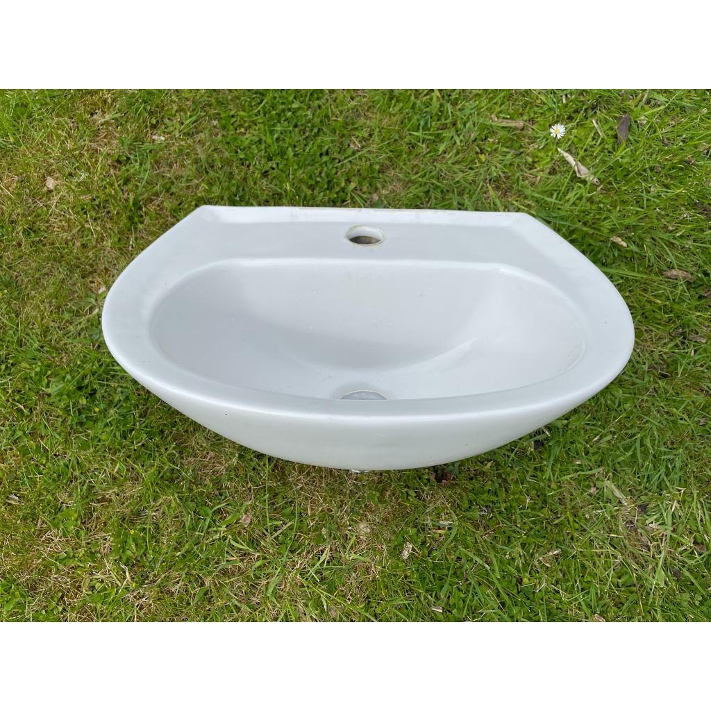 Small hand basin 45cm wide in Norwich, Norfolk Gumtree