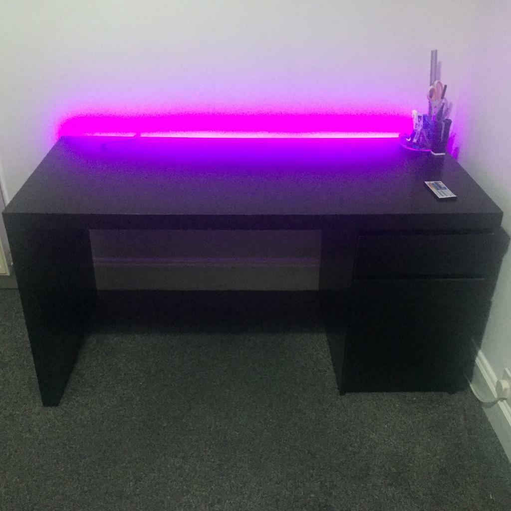 Ikea Malm desk in Dalry, Edinburgh Gumtree