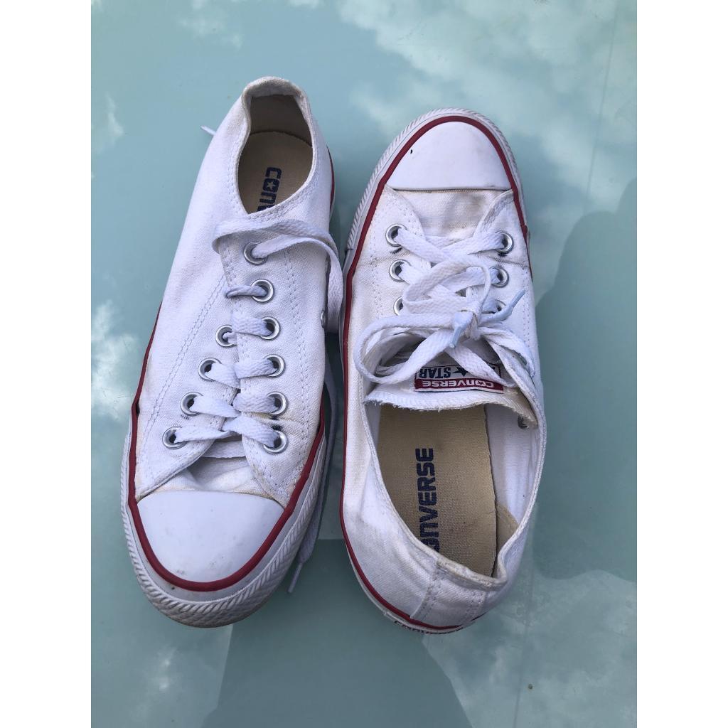white plimsolls size 5