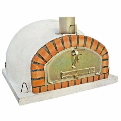 Amadora Outdoor Wood-Fired Pizza Oven