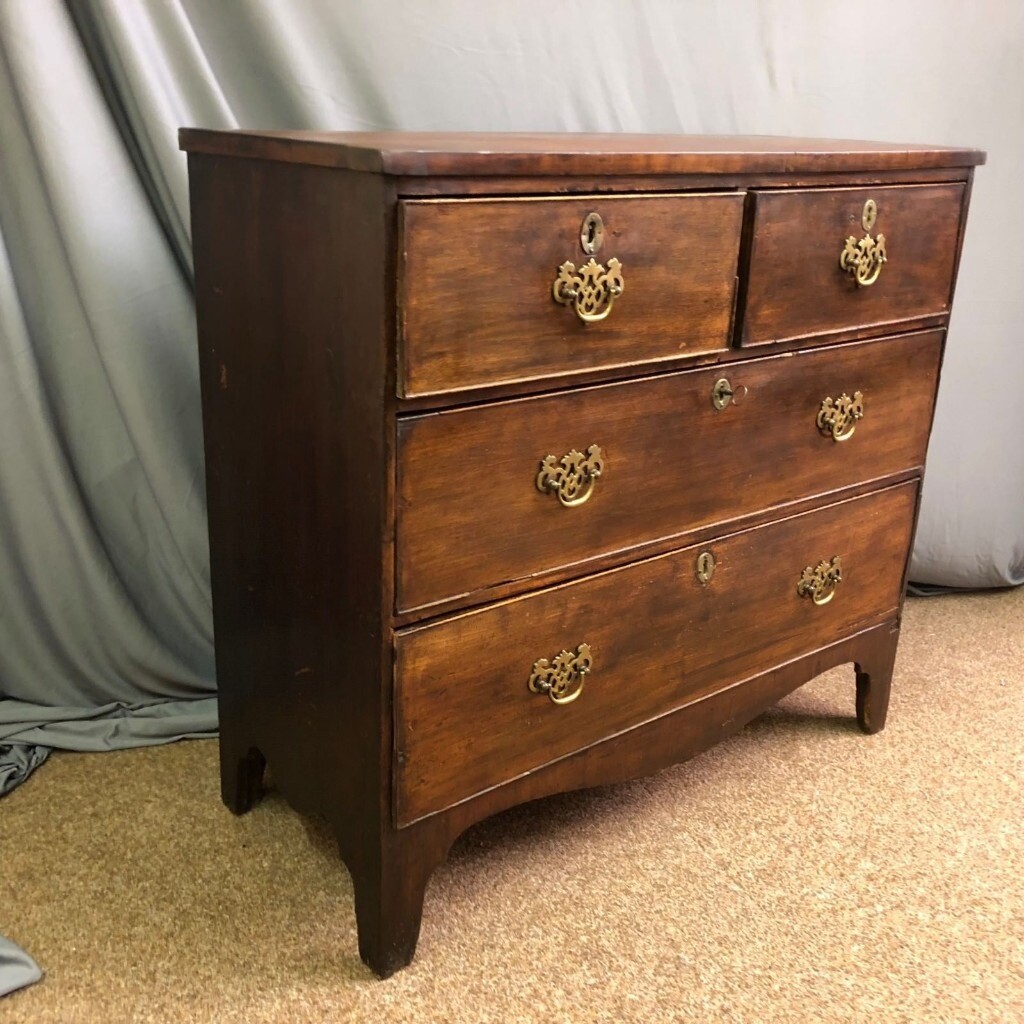 Original Antique Victorian chest of drawers in Chesham