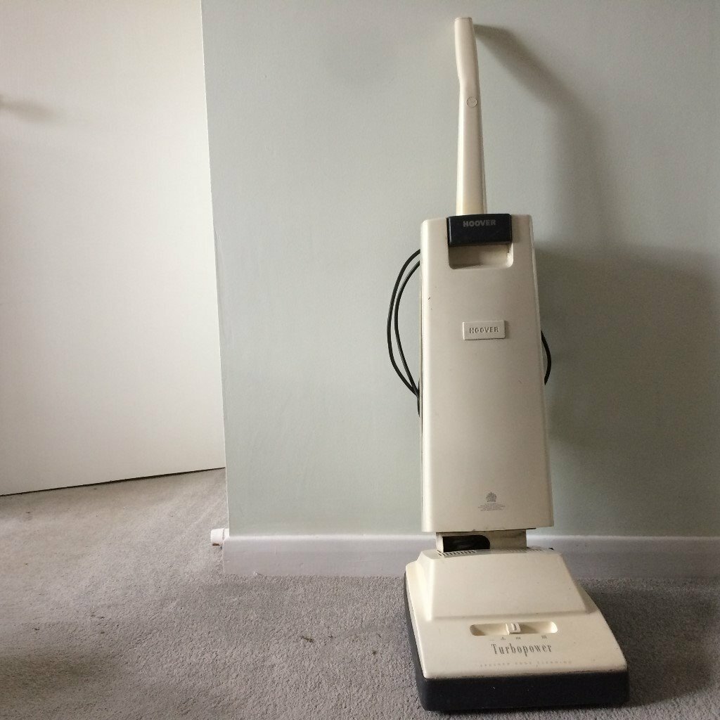 Cream Hoover Turbo Power Vacuum Cleaner .4 Control Settings