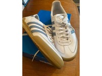 adidas jeans size 9