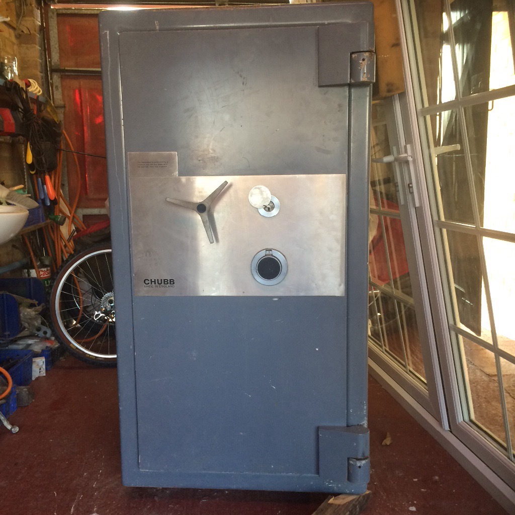 Safe Chubb bankers in Wickford, Essex Gumtree