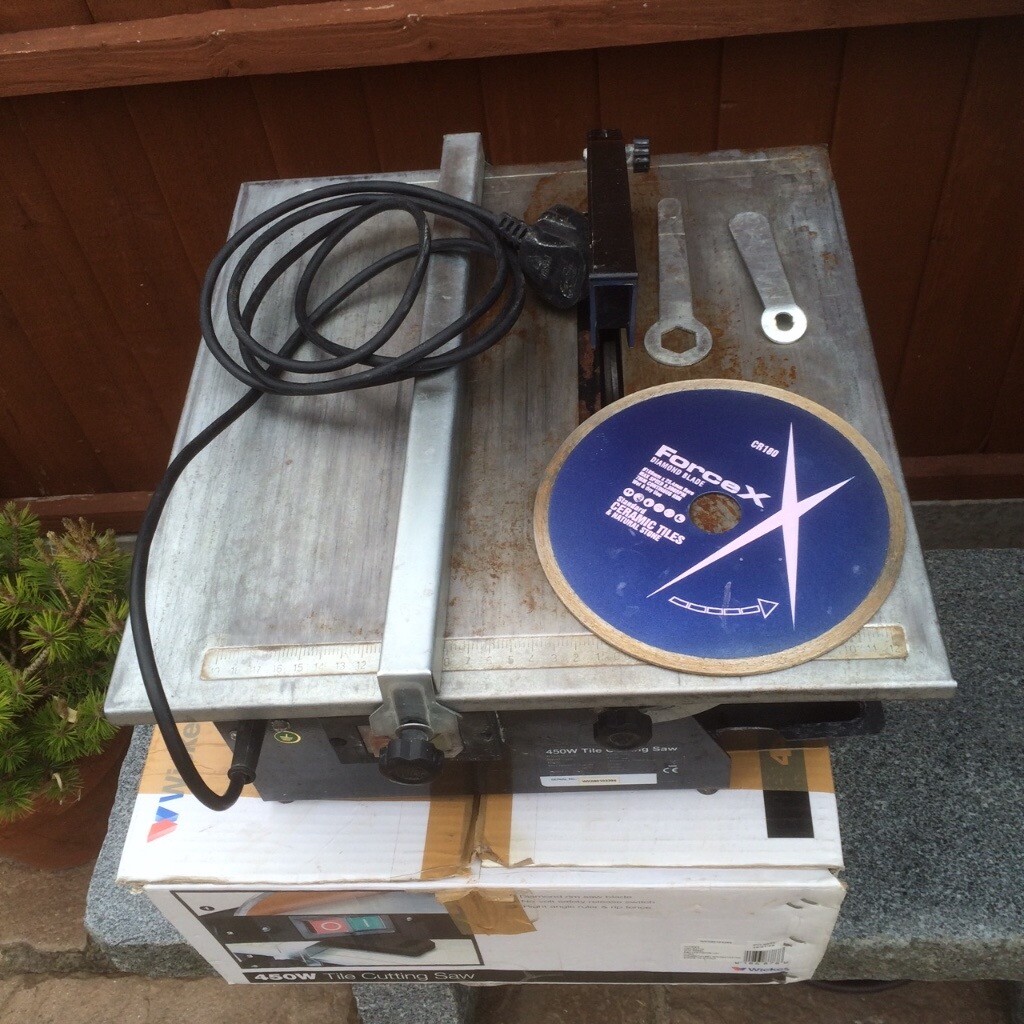 ELECTRIC TILE CUTTER WET SAW with DIAMOND BLADE in Glenfield