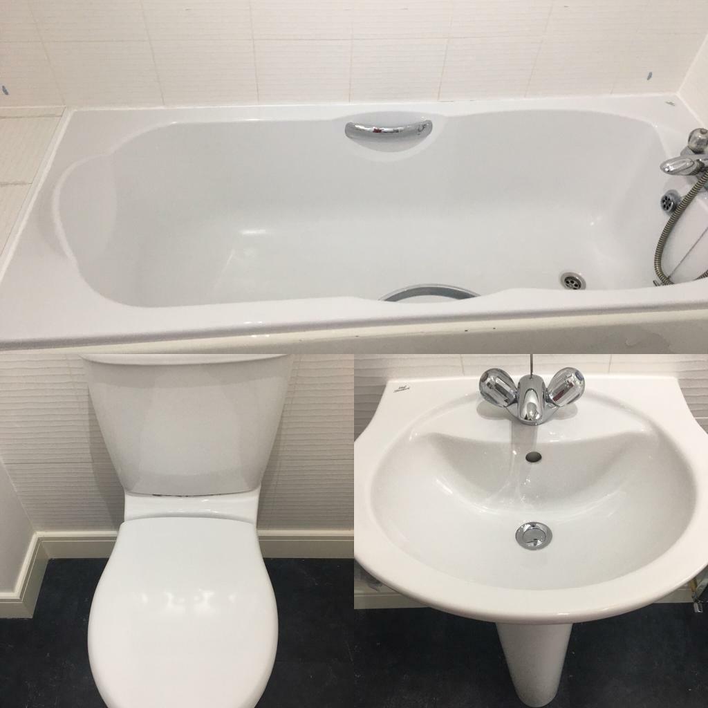 Used bathroom suite 700mm wide x 1690mm length in Gartcosh, Glasgow
