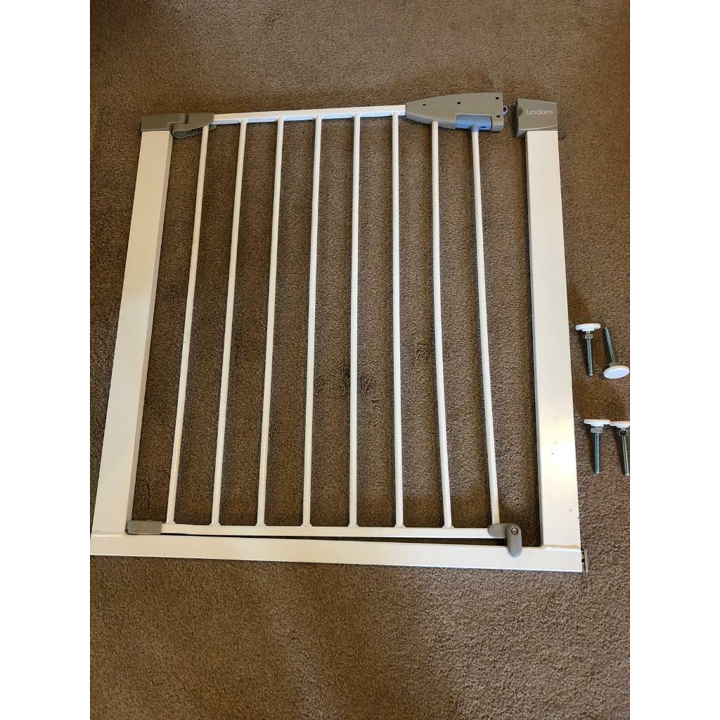 lindam sure shut porte pressure fit safety gate