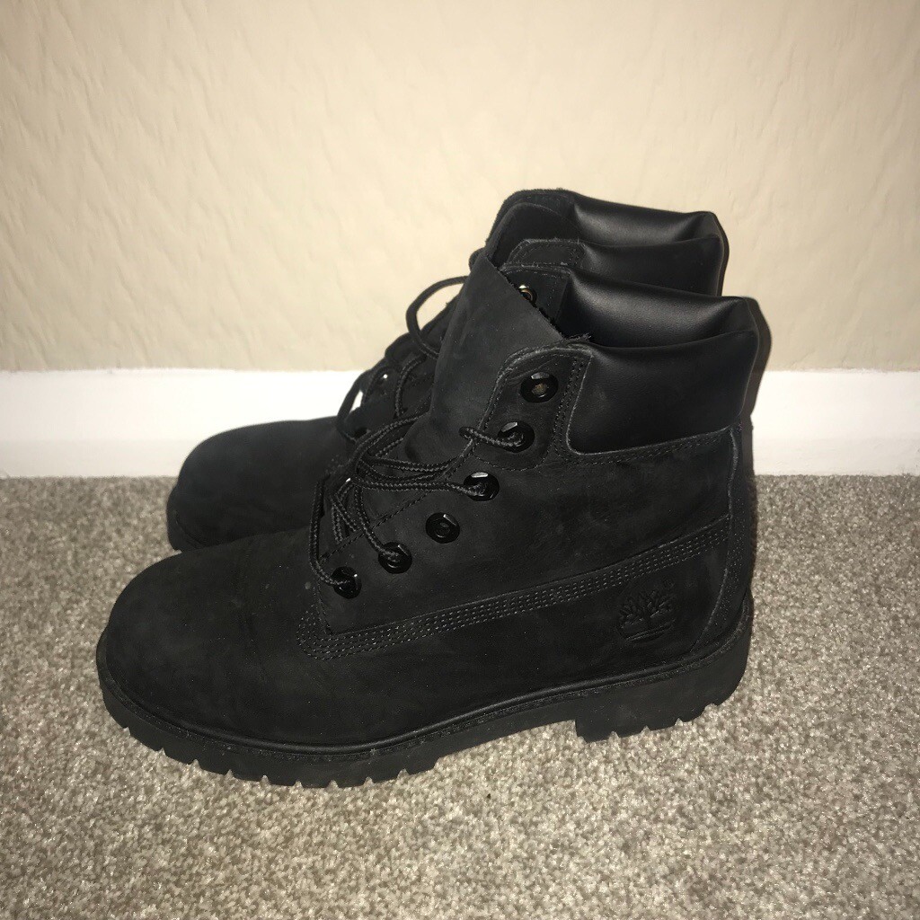 black timberland boots size 4