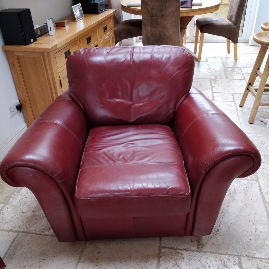 Soft leather arm chair in Abingdon, Oxfordshire Gumtree