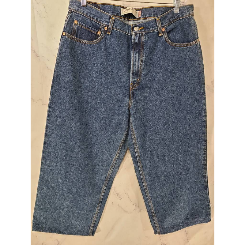 Джинсы Levis Mens 560 Classic Straight 