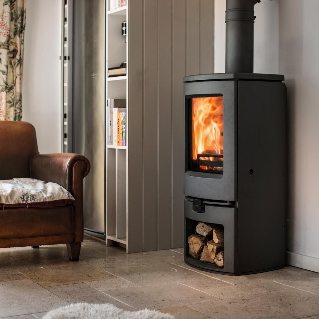 THE CLASSIC CHARNWOOD 'ARC' WOOD & MULTIFUEL BURNING STOVE VISIT