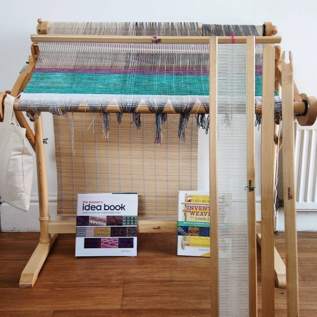 Kromski Harp 32" Rigid Heddle Loom with stand, accessories and books