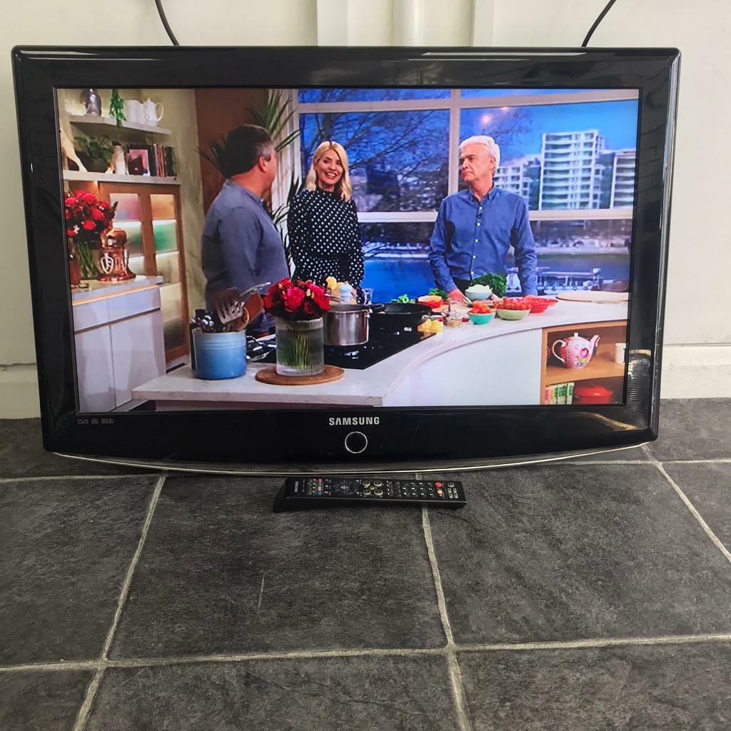 SAMSUNG TV 32" LE32R87BD (REF 27) FREEVIEW NON SMART TV LCD LED SCREEN