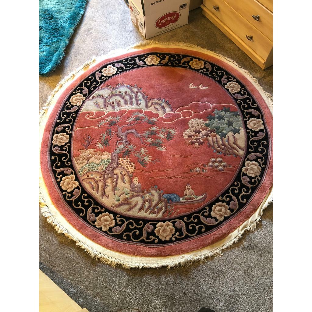 Salmon pink detailed circular rug in Aberdeen Gumtree