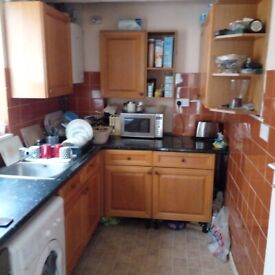 image for Single Box room to rent.Ruislip. £420 pm. Including ALL bills, wifi. Shops,Takeaways,Busstops nearby