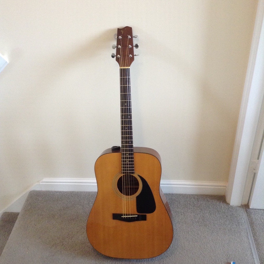 Fender Gemini II 6 string acoustic guitar in St Helens, Merseyside