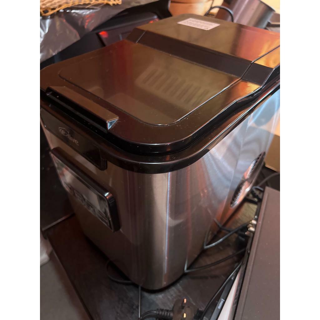 Kealive counter top ice maker 2L in Forest Hill, London Gumtree