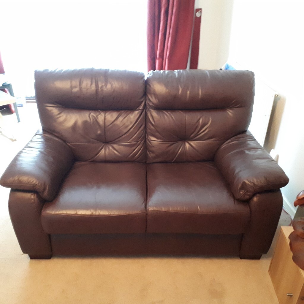 2 Seater Leather Sofa In Chatham Kent Gumtree