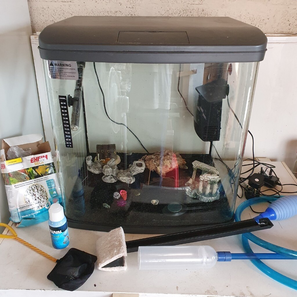 Love Fish Vantage 94 Litre Aquarium / Fish Tank in Luton