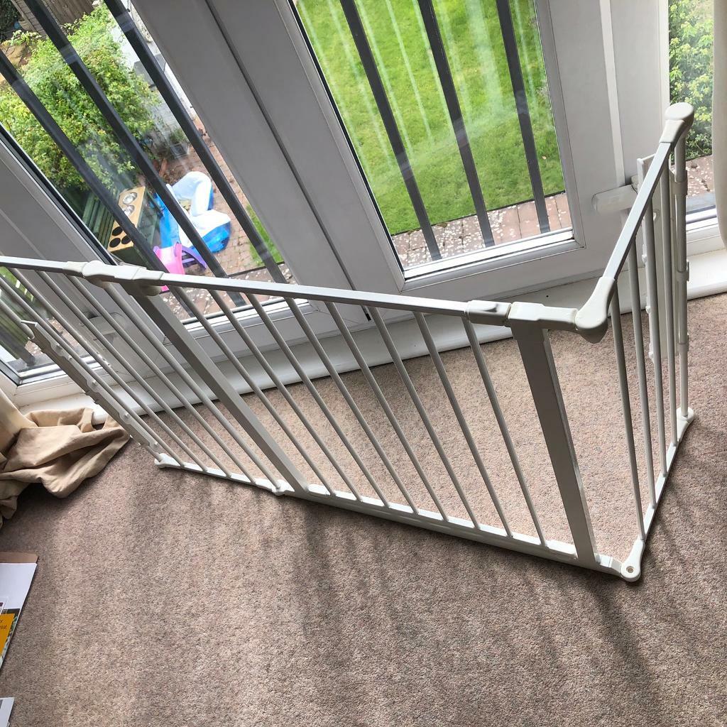 flexible stair gate