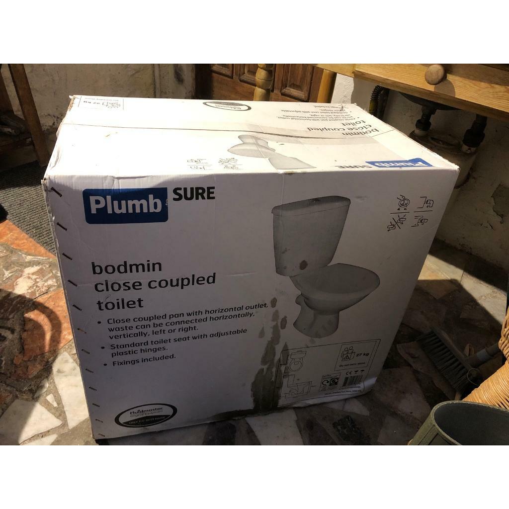 Toilet and basin | in Chudleigh, Devon | Gumtree