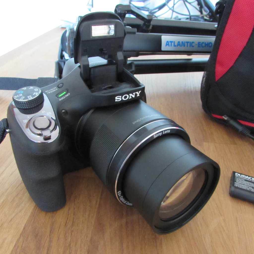 Sony Cybershot DSCH400 63x Optical Superzoom 20.1 megapixel Digital