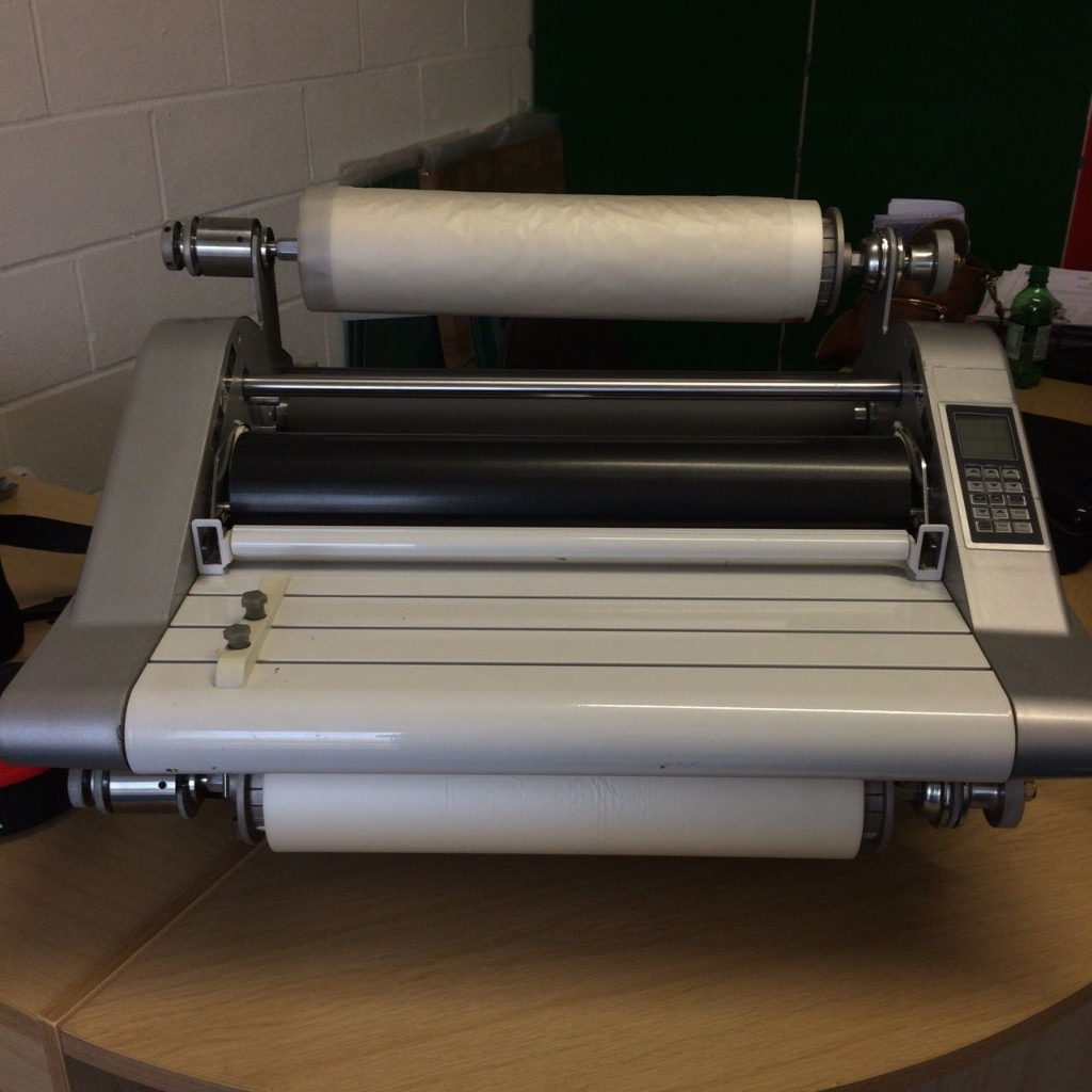 GMP ROLL LAMINATOR SURELAM PRO 500 DIGITAL SINGLE SIDED MACHINE in