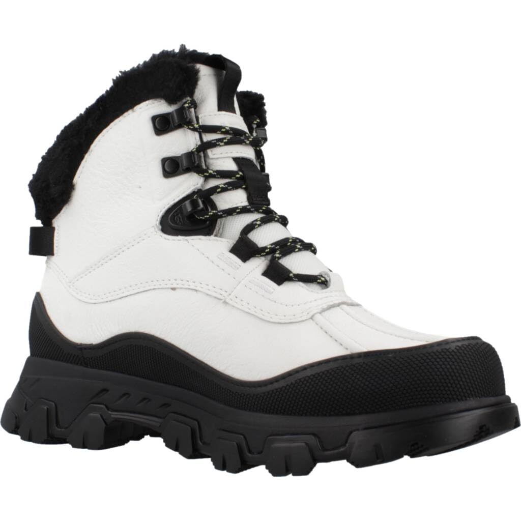 Pre-owned Ugg W Adirondack Meridian Hiker White