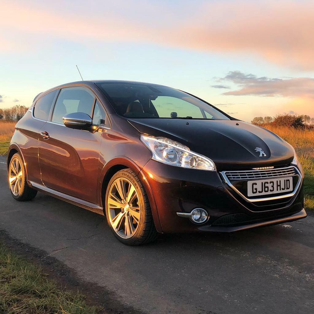 Peugeot 208 2013